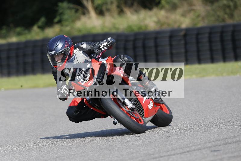 /45 10.08.2025 Plüss Moto Sport ADR/Einsteiger/90